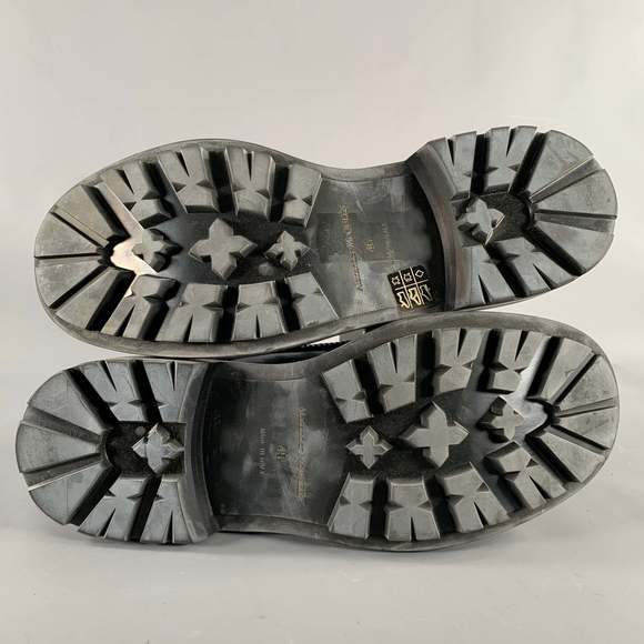 ALEXANDER MCQUEEN Black Leather Combat Lace-Up Boots - Picture 6 of 9